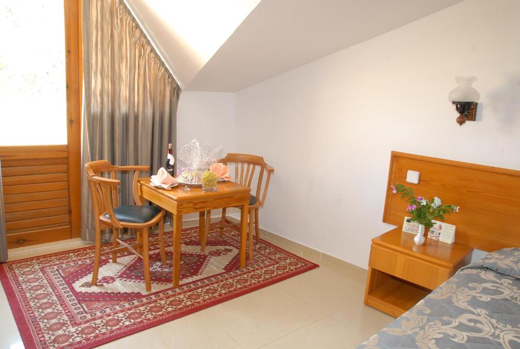 Marmaris Park Hotel — Hotel rooms in Marmaris, Mugla