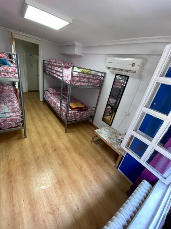 Hostal Madrid Paradise - 5