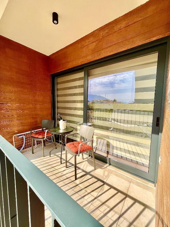 Fides Stylish Apartments Tivat with Pool - 4
