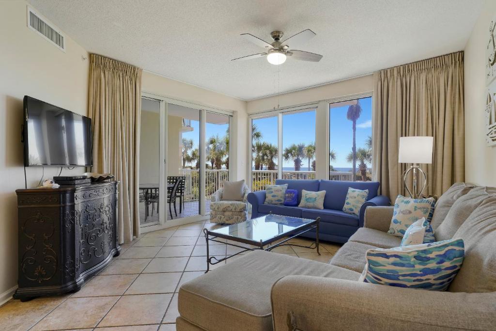 Crescent 110, Destin