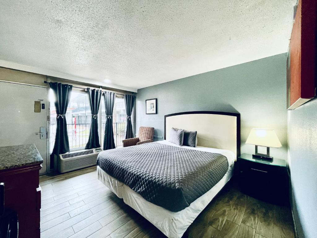 EXTEND A SUITES-SAN ANTONIO photo