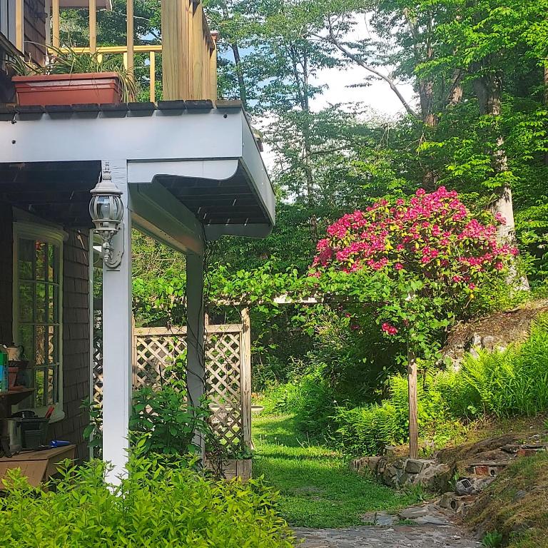 The Culbertson House Mini-B and B