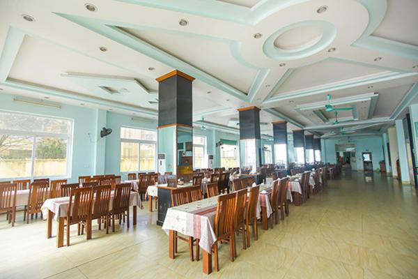 Thành Thư Vân Đồn Hotel – by Bay Luxury