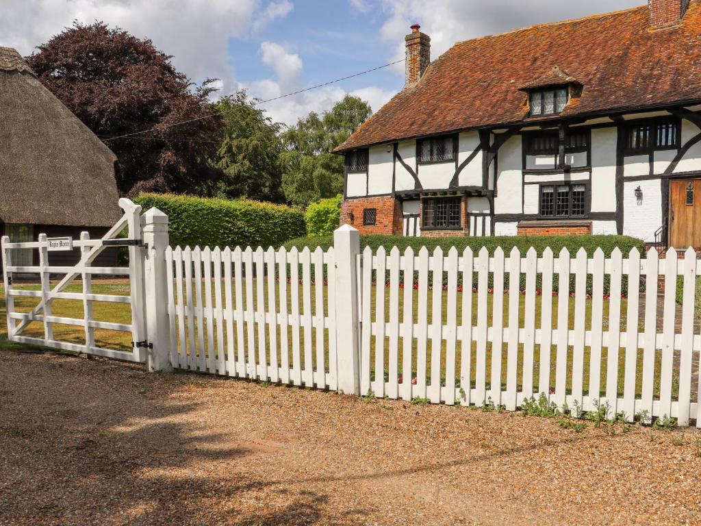 Wren Cottage at Boyke Manor, Canterbury