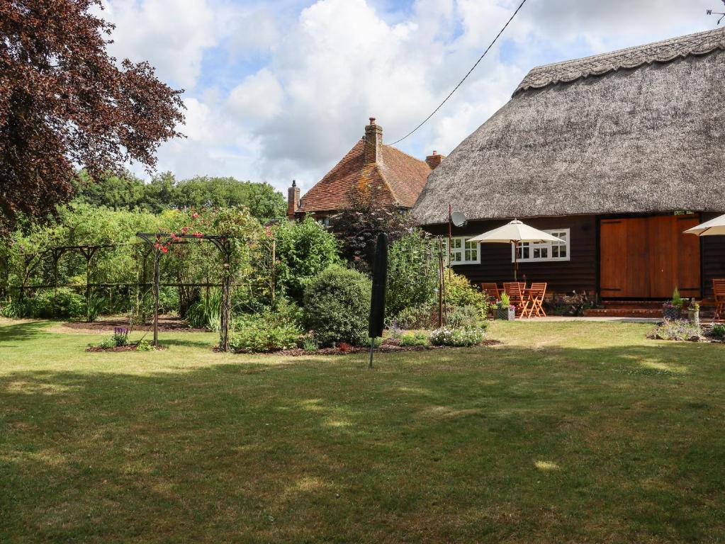Blackbird Cottage at Boyke Manor, Canterbury