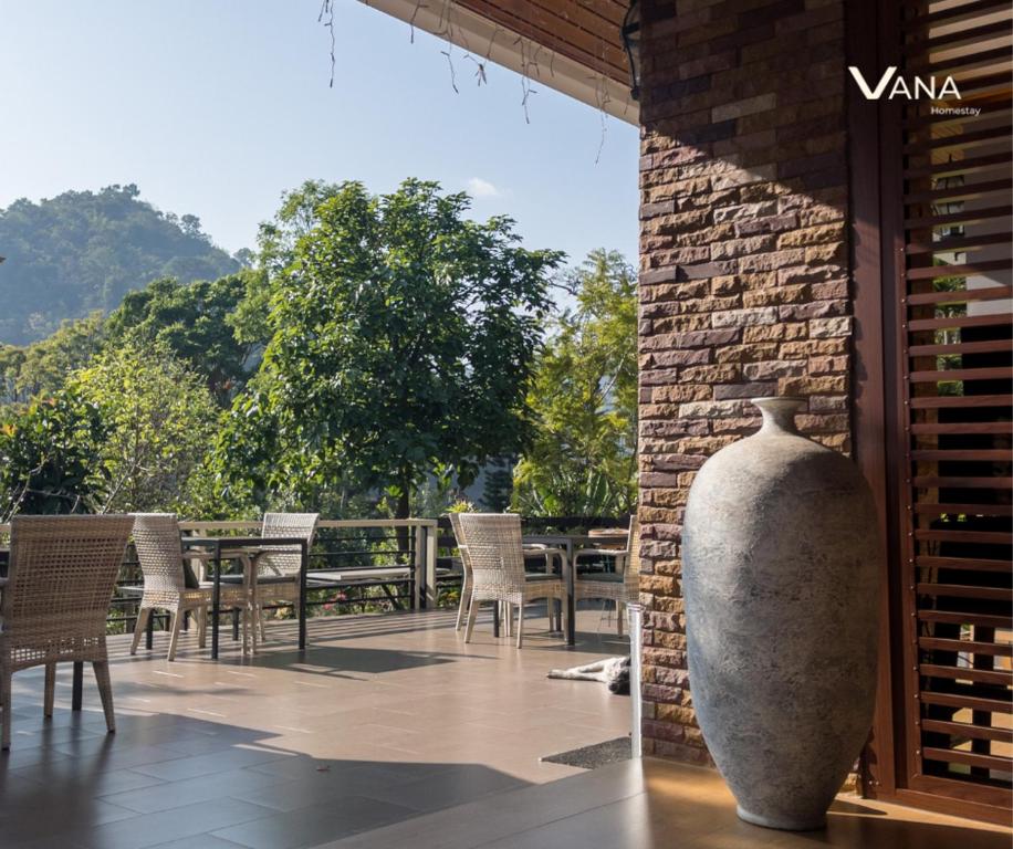 VANA Homestay