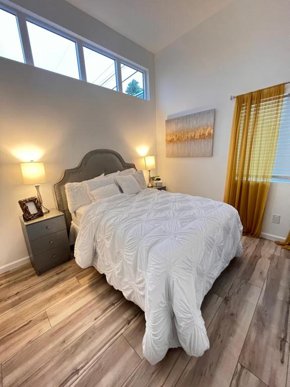 New 2 Bed/1 Bath Private Luxury Guest House