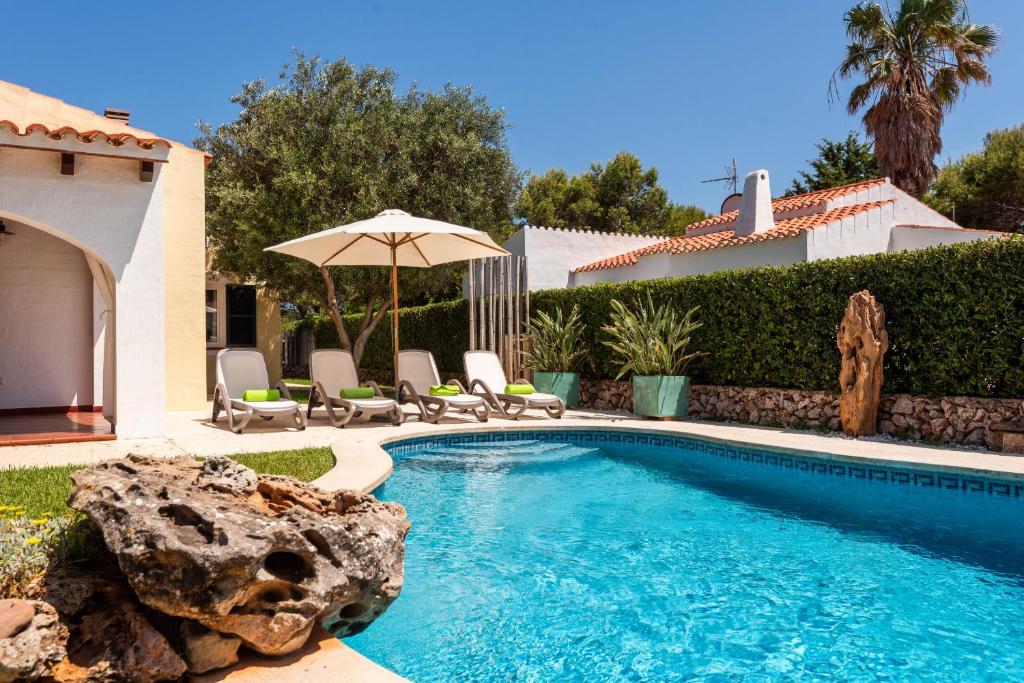 Villa Adrian, 3 bedroom villa, Calan Bosch - 3