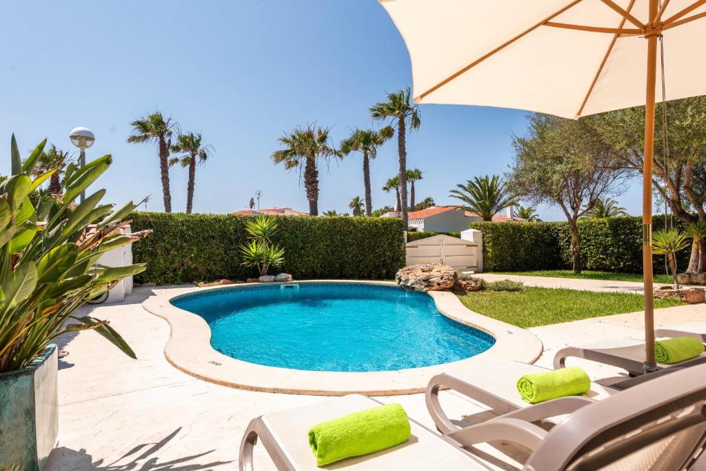 Villa Adrian, 3 bedroom villa, Calan Bosch - 4