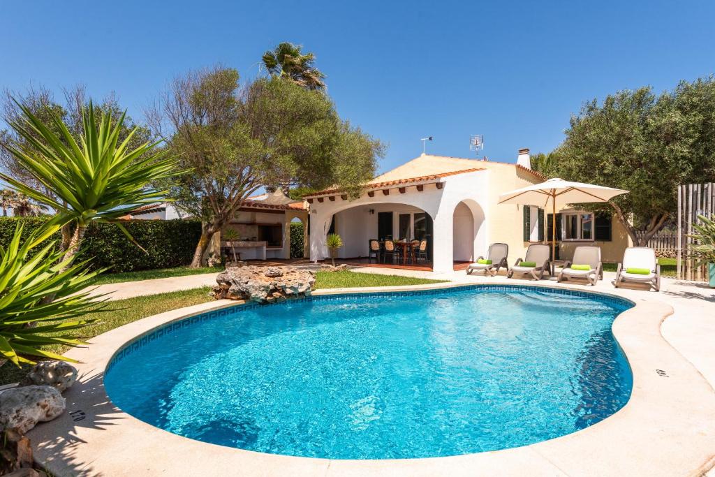 Villa Adrian, 3 bedroom villa, Calan Bosch - 5