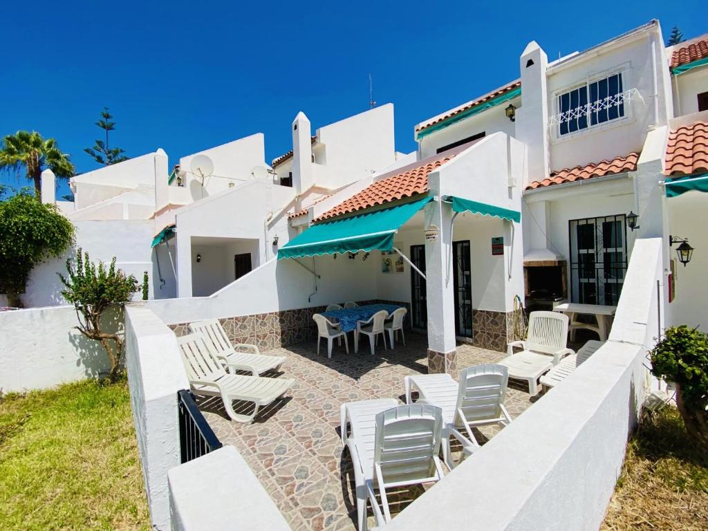 Sunshine holiday house - 1