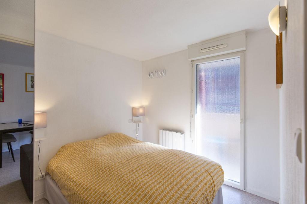 Appt 4 pers centre village balcon draps fournis garage accueil vélo fibre - 5