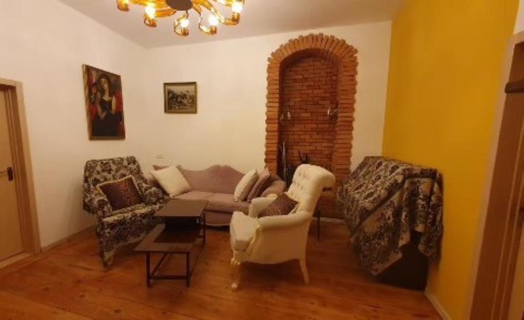 Квартира XIX века в центре Тбилиси, Tbilisi