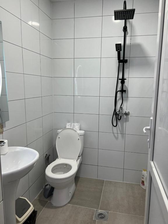 Family White Hotel photo