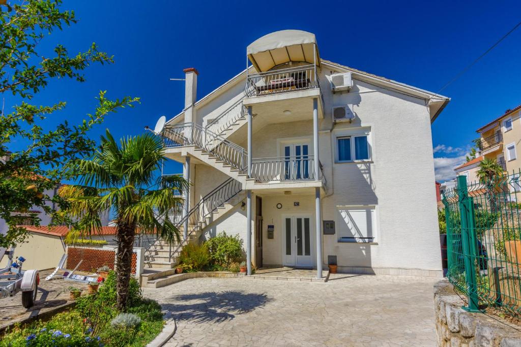 MARINELLA, Crikvenica