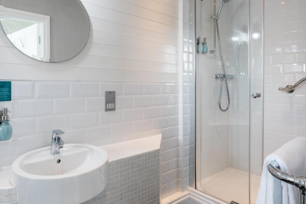 Greenbank Hotel photo