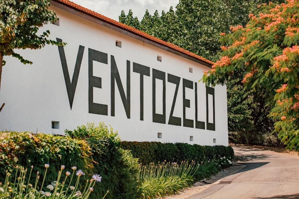 Ventozelo Hotel & Quinta photo
