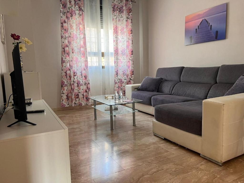 Apartamento con excelente ubicación y terraza privada - 3