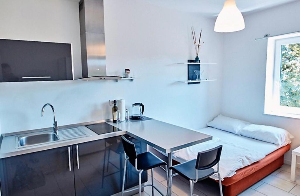 Apartments & rooms Artemus Belveder 6