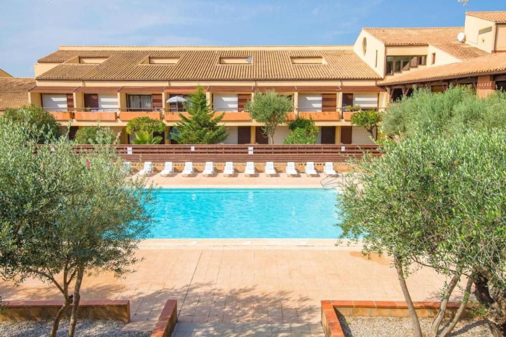 Saint Cyprien Golf View 2 bedrooms Apartment , 900 m from the beach - 1