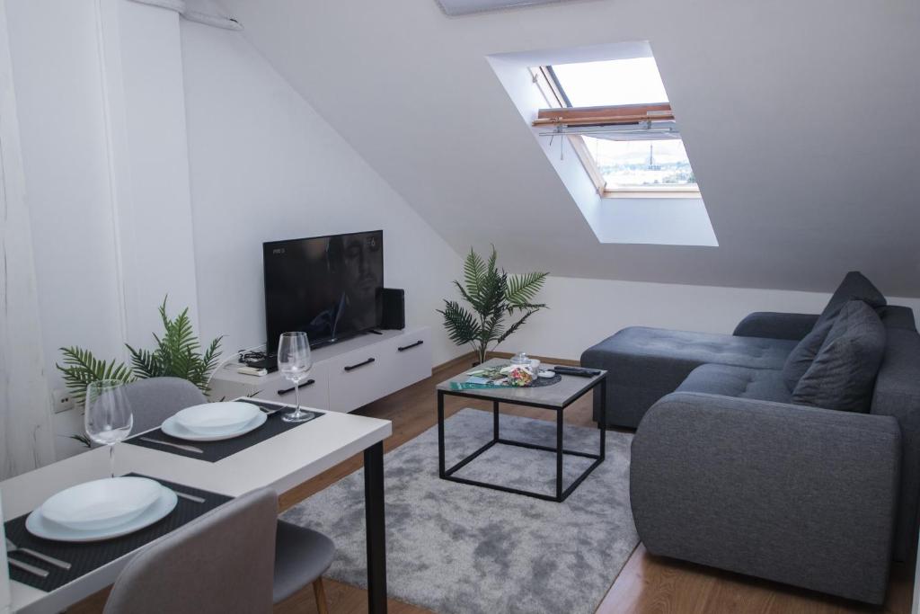 Apartman 21, Kraljevo