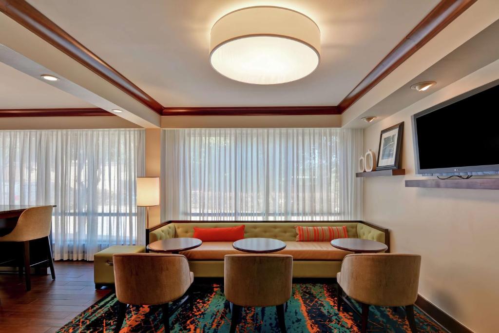 Hampton Inn Birmingham/Mountain Brook 호텔 이미지 2