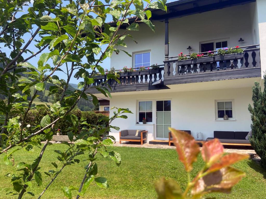 Dorferhimmel, Haus - 3