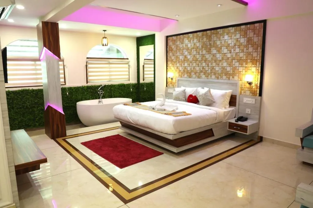 ROYAL CASTLE HOTEL，位于玛纳多迪的酒店