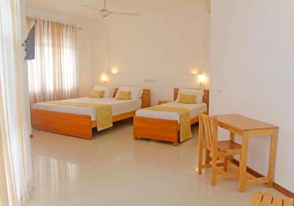 Colombo Apna Colombo Additional