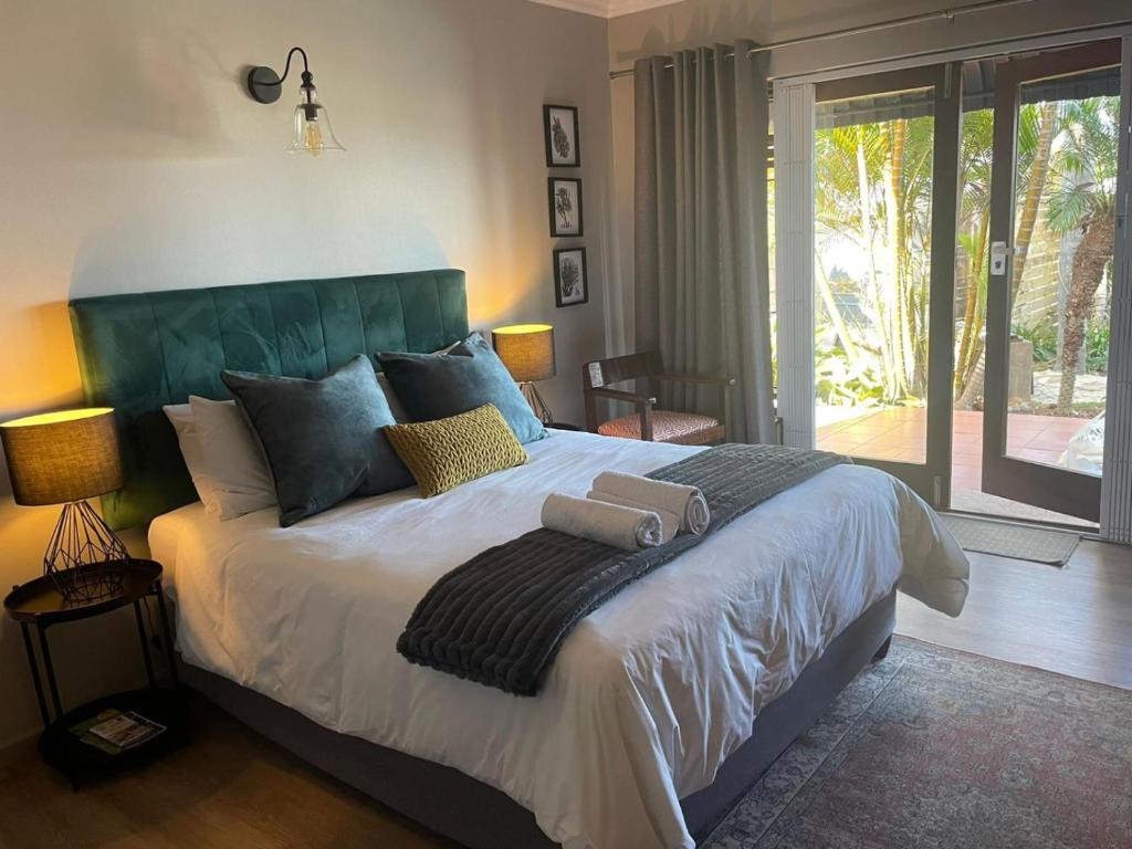 Lazydaze Point — Hotel in Jeffreys Bay