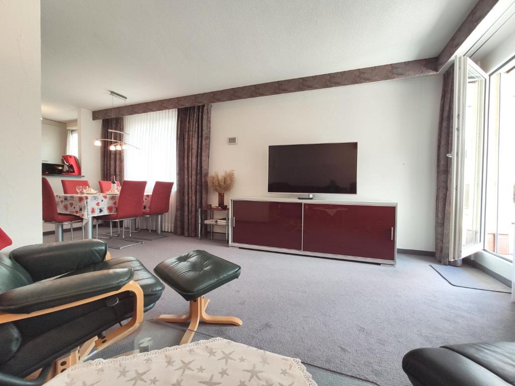 Apartment Attika Wohnung Allod Park Haus C 801 by Interhome - 4