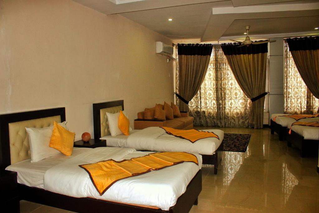 Hotel Ittehad Regency photo