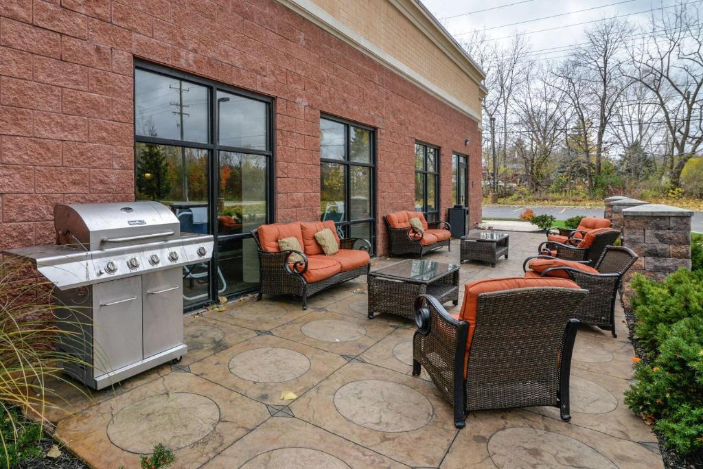 Hampton Inn & Suites Detroit/Chesterfield Township photo