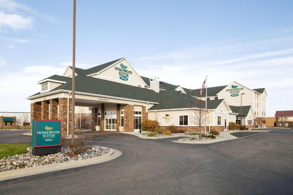 Homewood Suites by Hilton Fargo photo