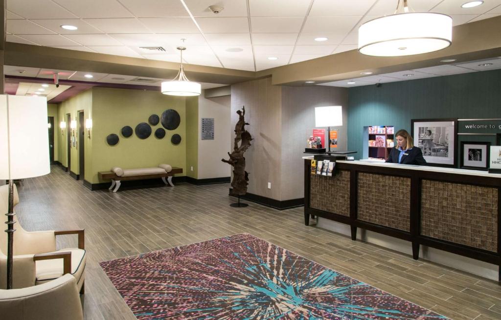 Hampton Inn & Suites Gulfport I-10