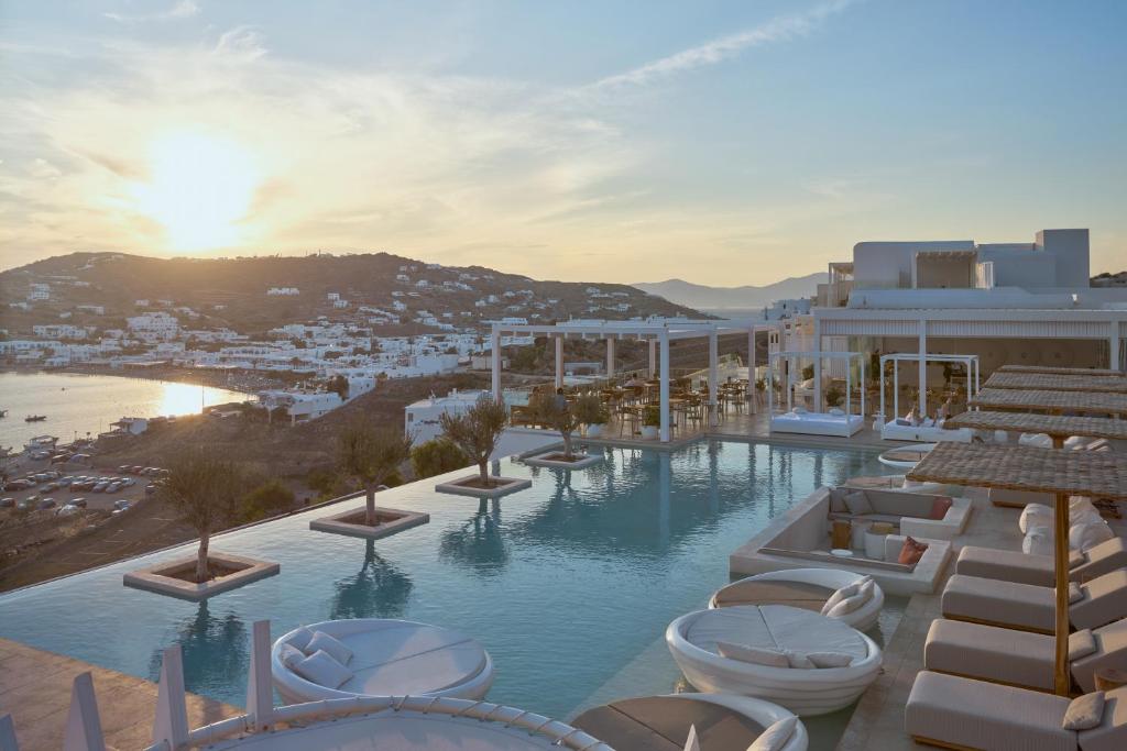 Once in Mykonos - Designed for Adults, Ornos