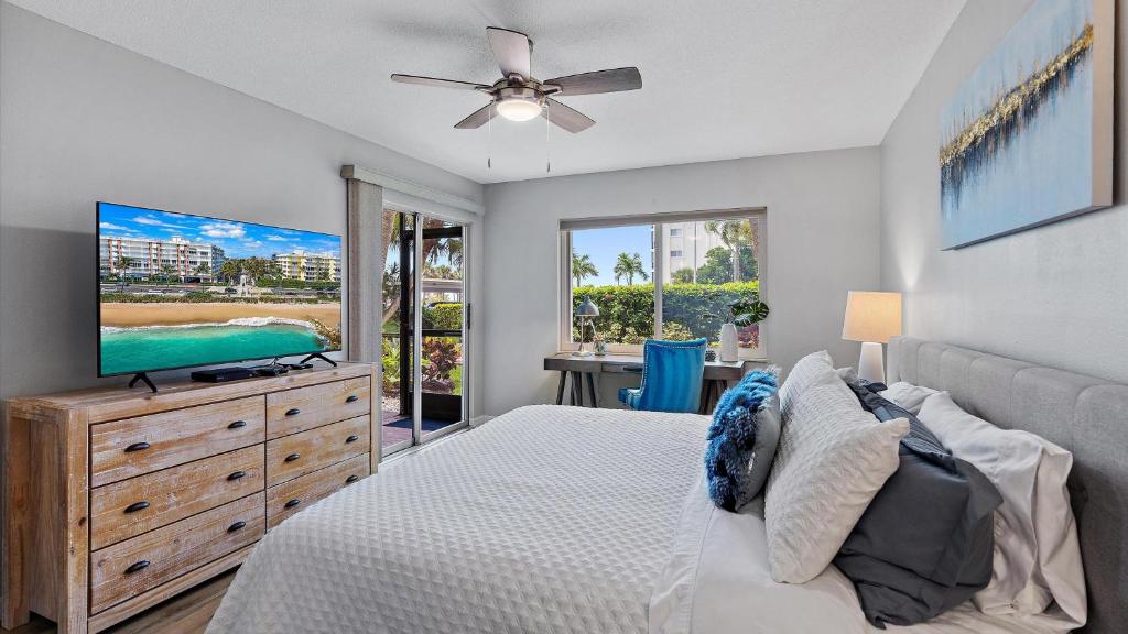 Beach Way Getaway, Siesta Key