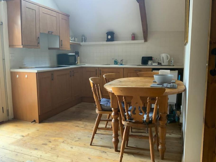 The Granary Cottage, Chulmleigh photo 3