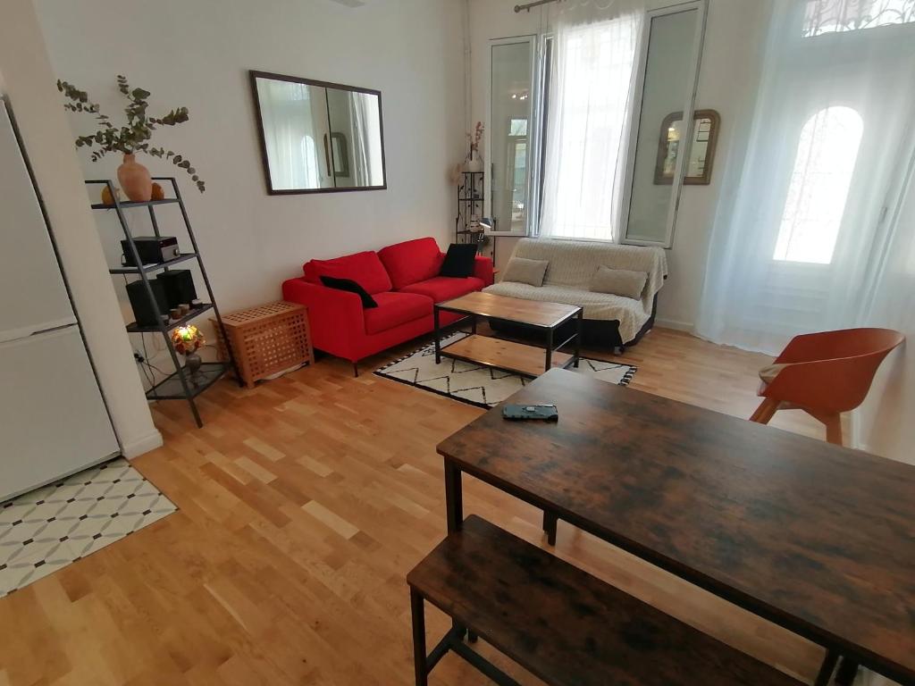 Jolie maison avec cour, centre-ville d'Arles - 3