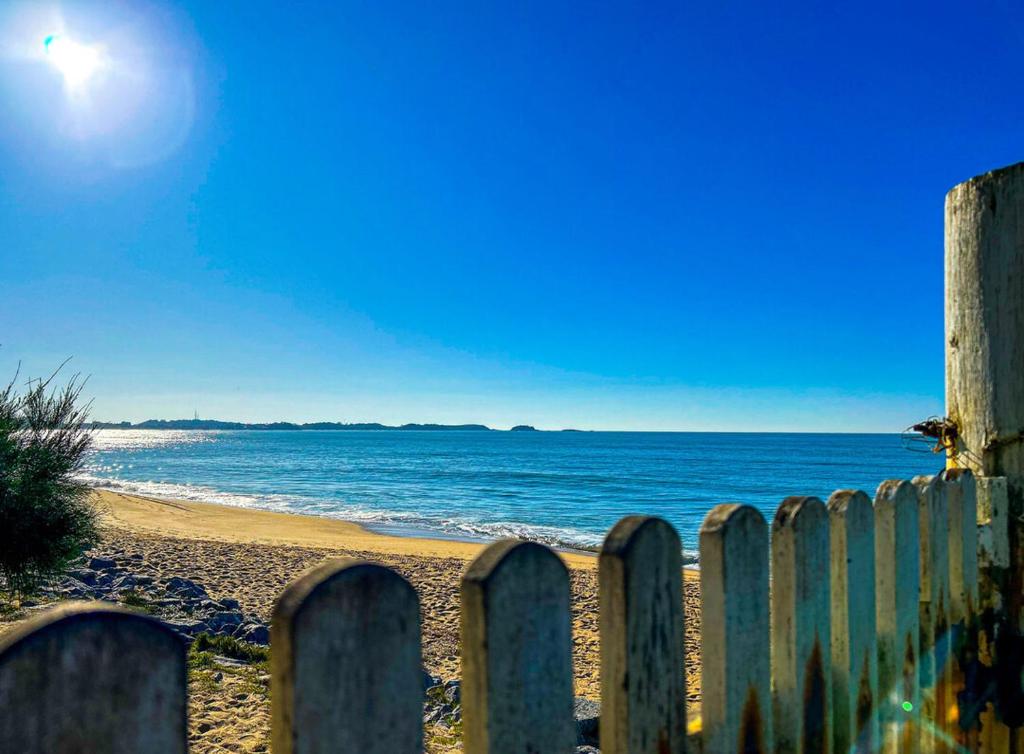 Apto com WiFi a 450m do mar em Rio das Ostras RJ