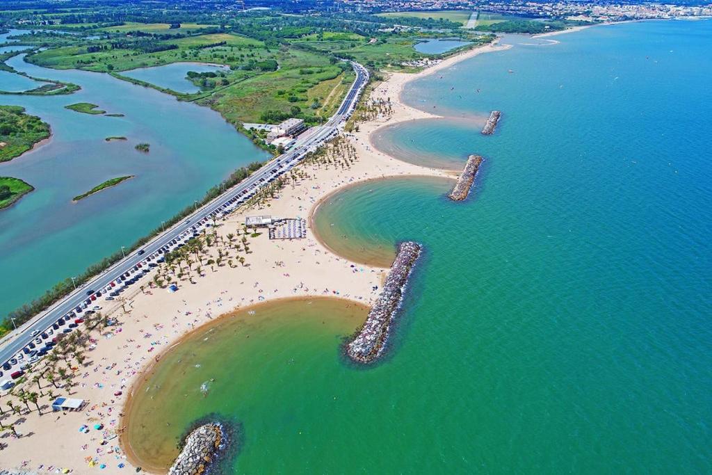 Location estival parfaite : Studio à 50 mètres de la plage, offrant une magnifique vue mer - 5