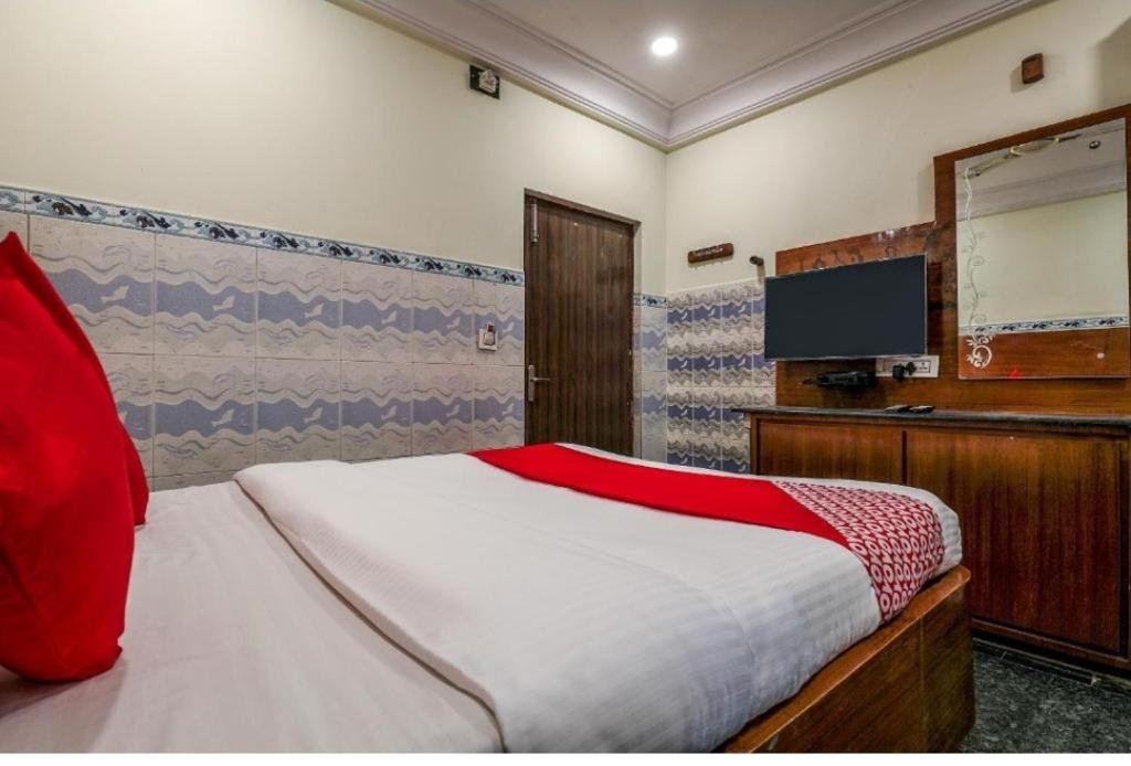 OYO Flagship 12680 HOTEL SITARA GRAND photo