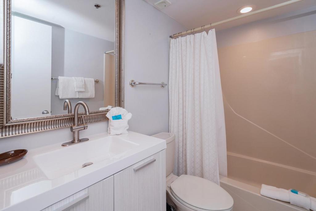 One Seagrove Place Unit 501 Condo photo