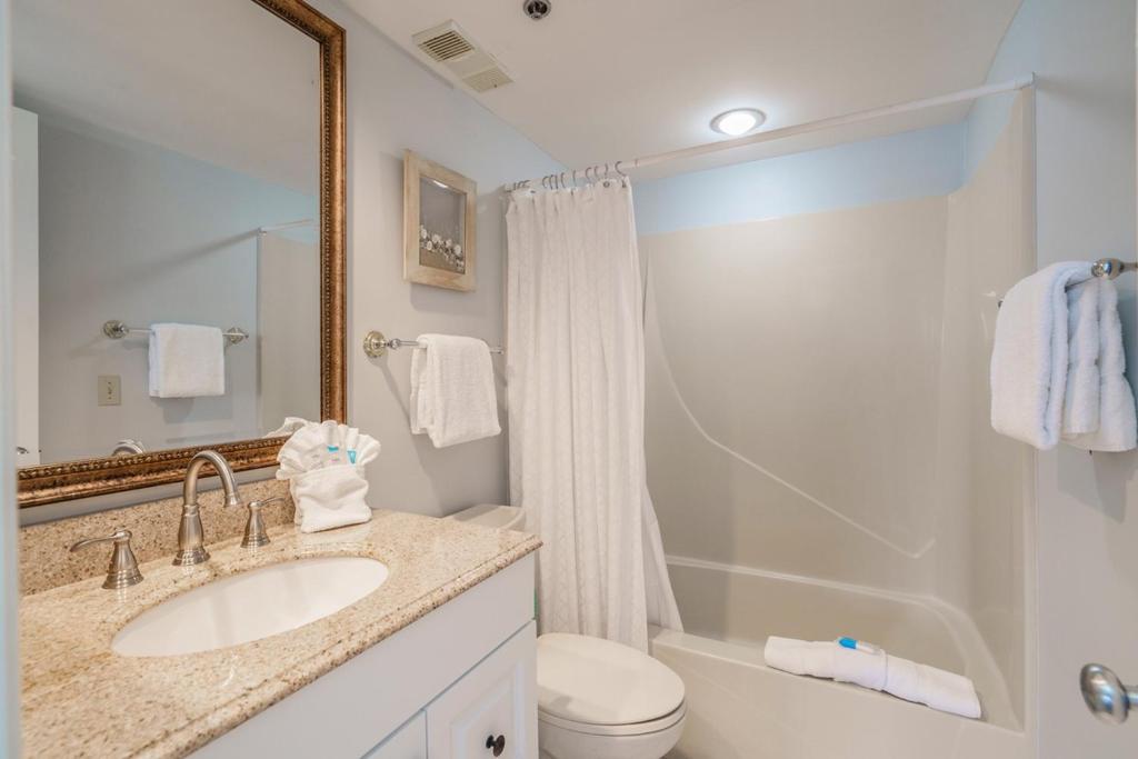 One Seagrove Place Unit 501 Condo photo