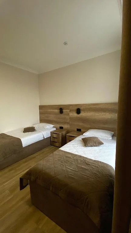 Гостинично-банный комплекс PARADISE, hotel in Shchūchīnsk