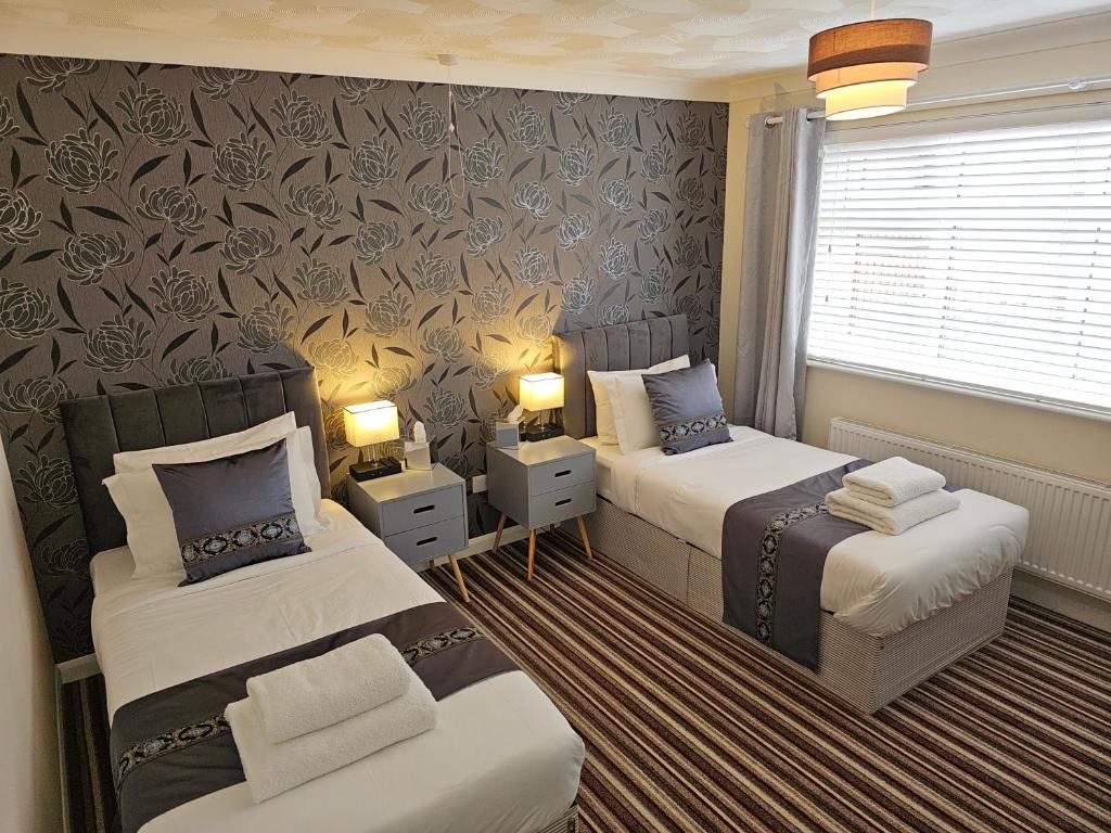 Cedar Drive, Holbeach - 1 to 4 - Self Catering photo