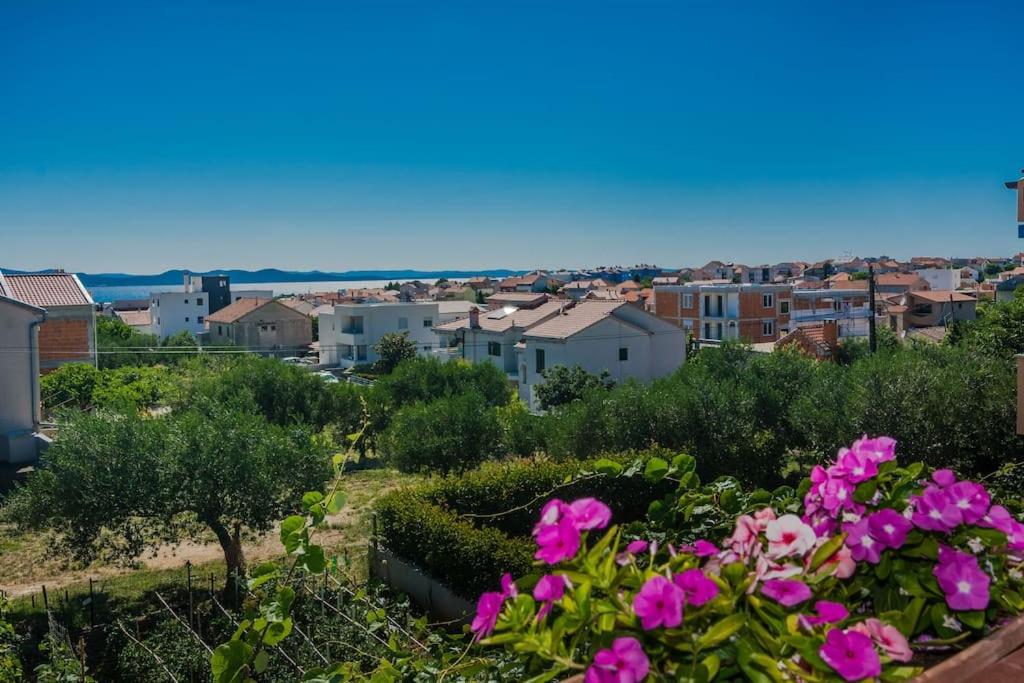 Apartment Roko - up to 4 people with free parking, Zadar