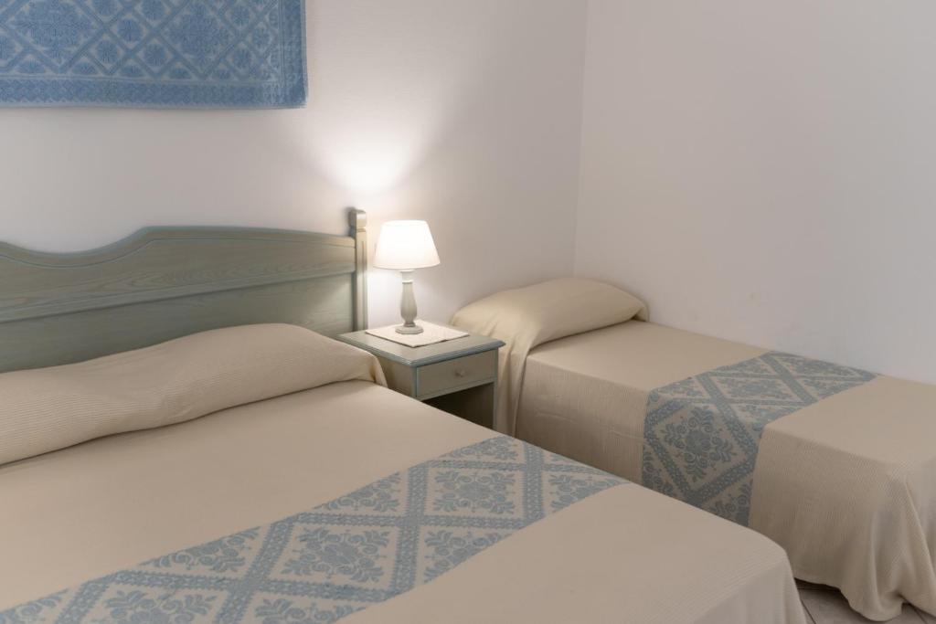 Hotel Biderrosa photo
