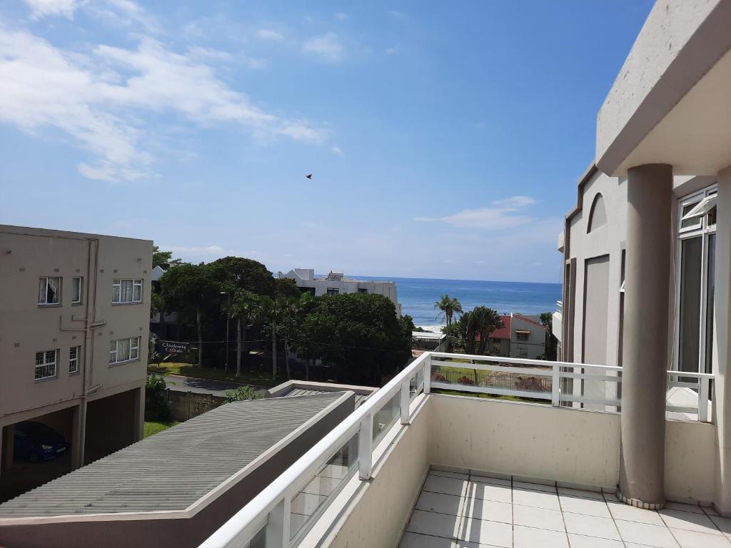 Uvongo Square Unit 13, Margate