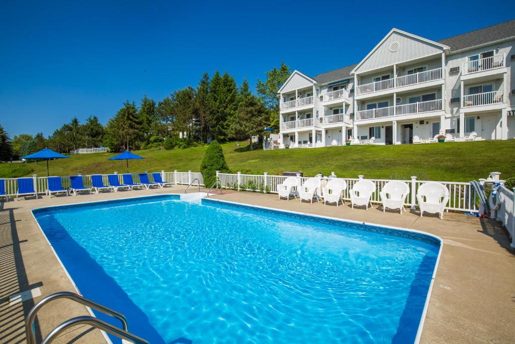 Strawberry Hill Seaside Inn — Hotel in Rockport (ME)